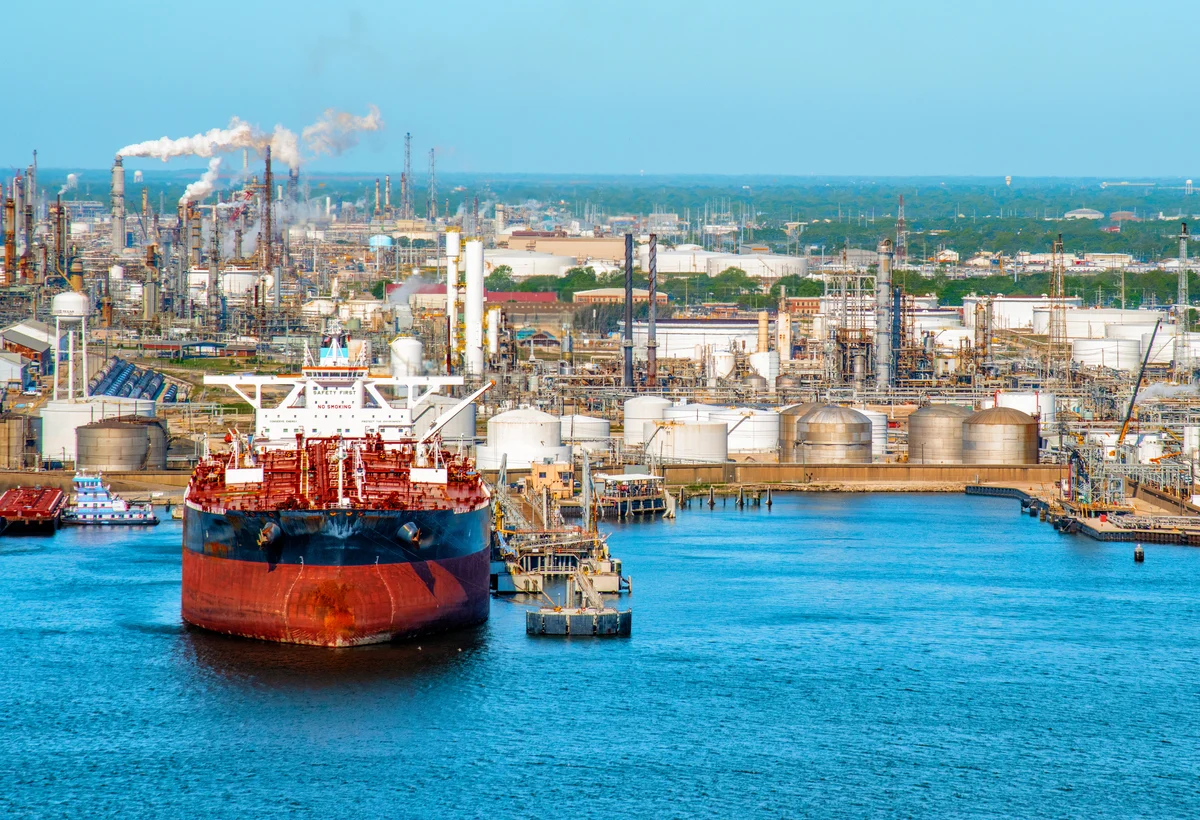 Commercial port and vessel operations