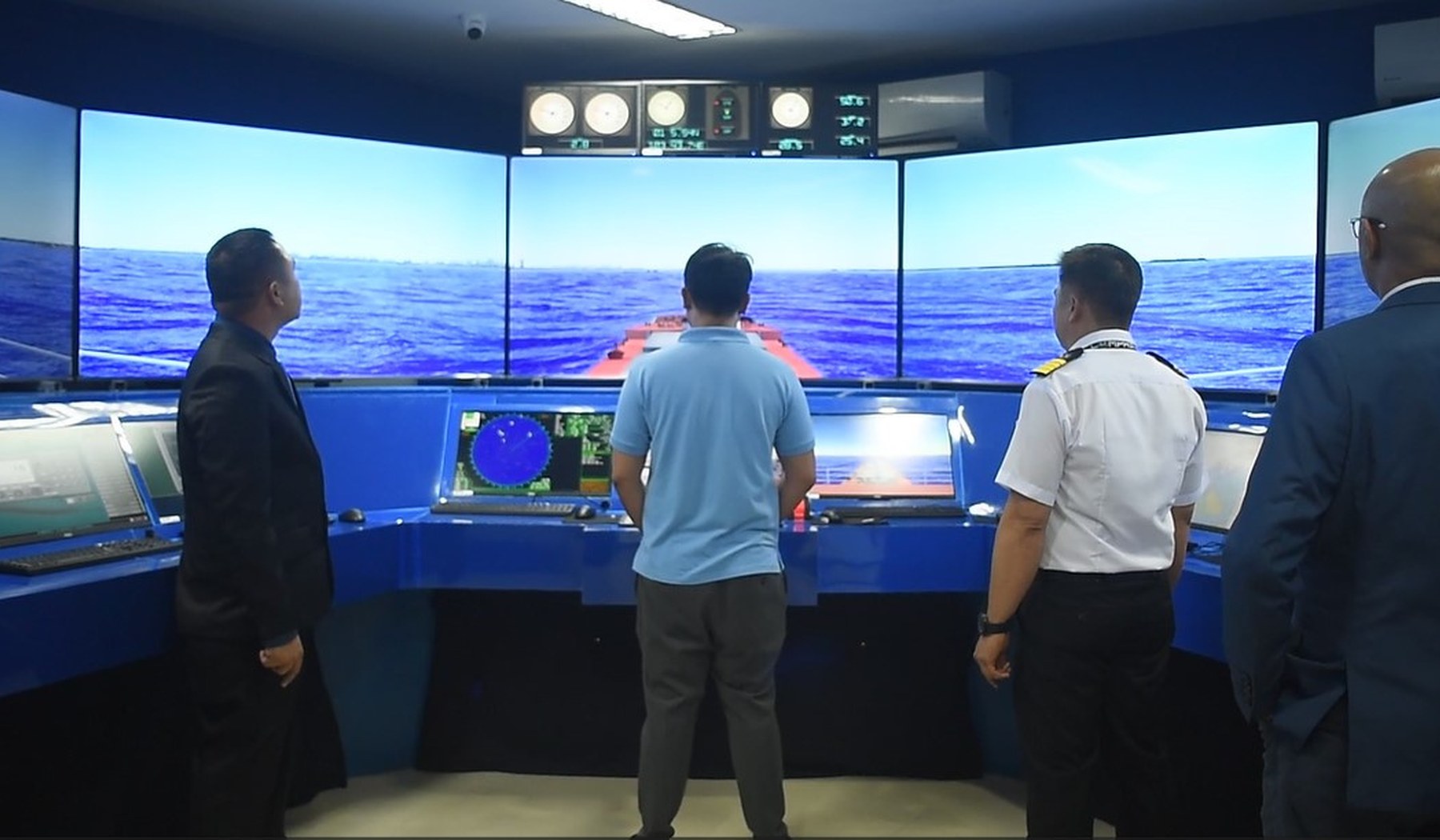 Maritime simulator-supported training